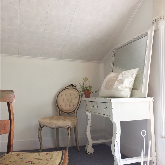 “White Linen” Cottagestyle Down Pillow - Picture 5 of 5